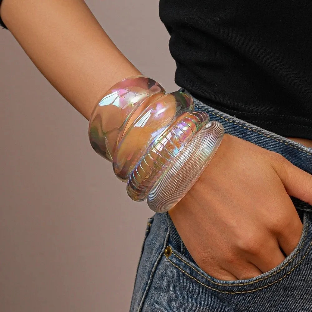 TRANSPARENT RESIN BRACELET