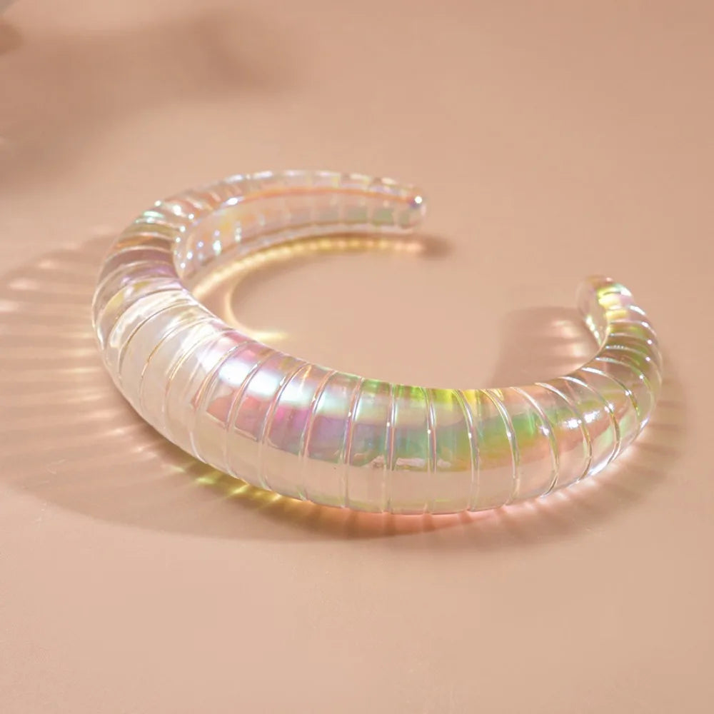 TRANSPARENT RESIN BRACELET