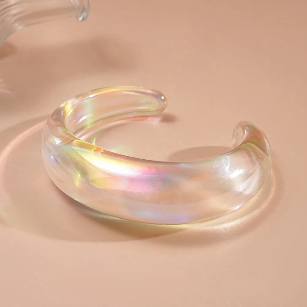 TRANSPARENT RESIN BRACELET
