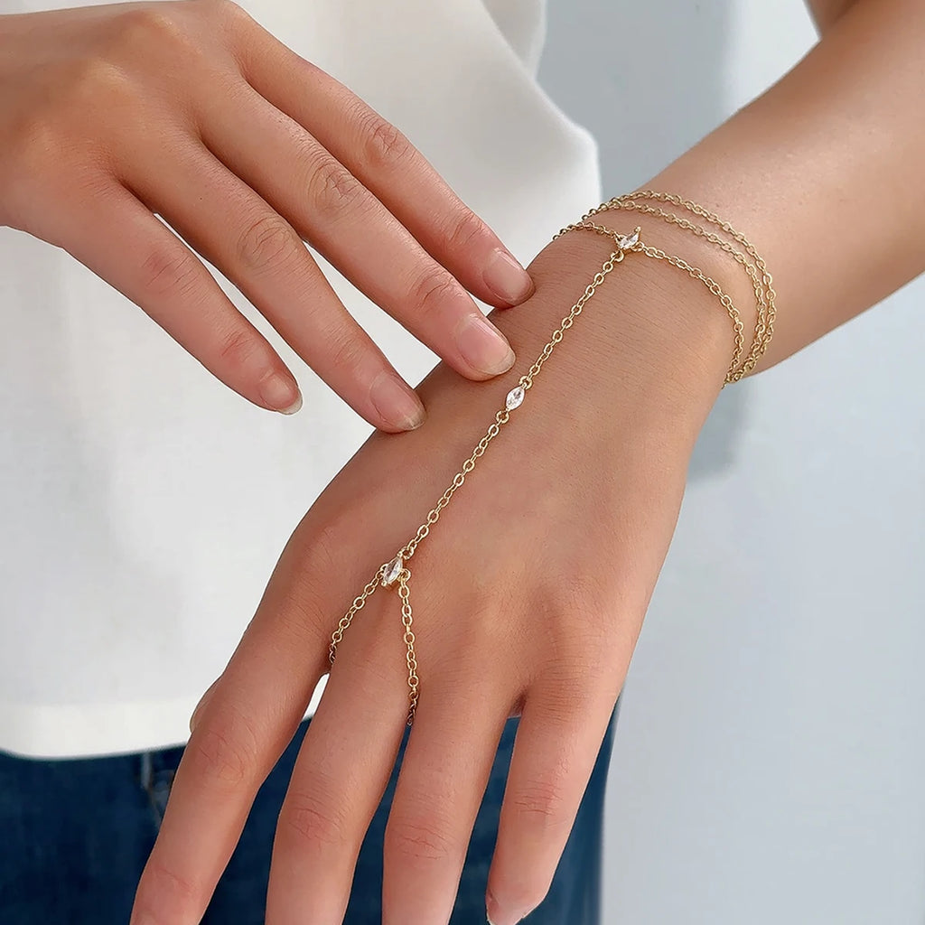 SOUL TO SOUL FINGER BRACELET