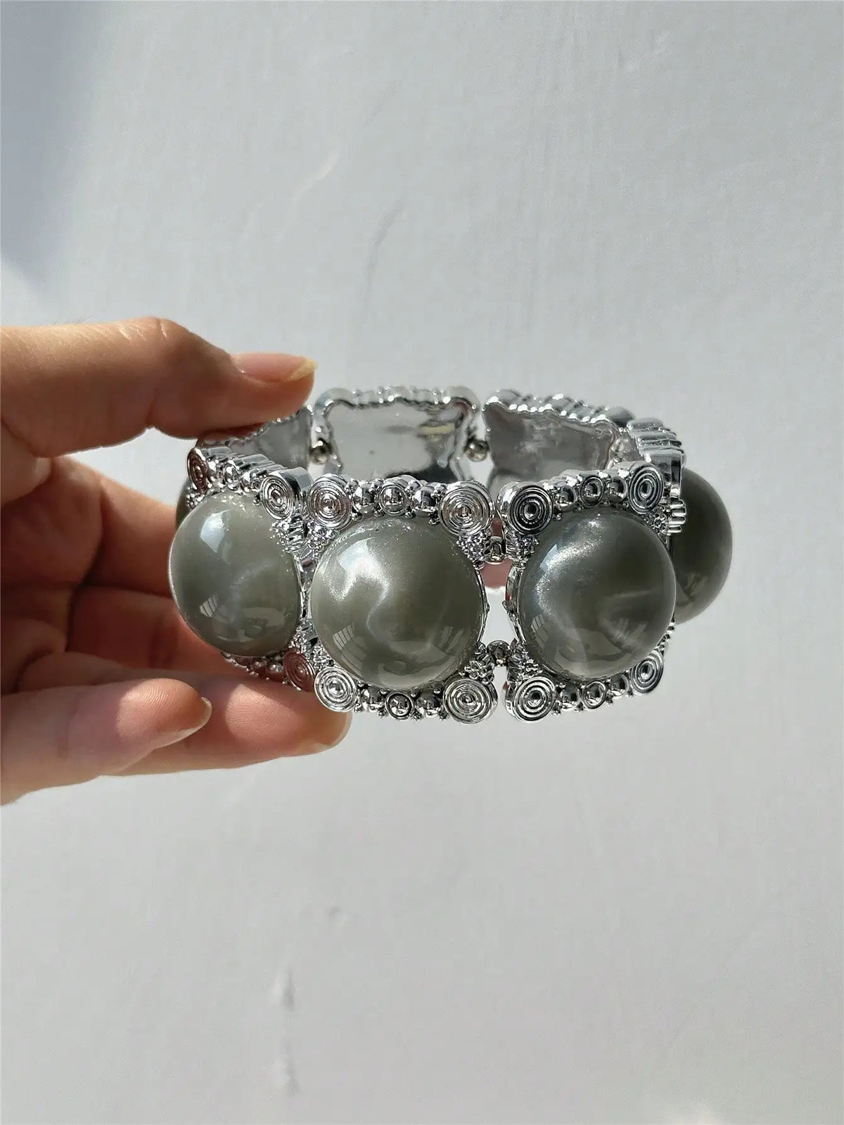 IRREGULAR RESIN BANGLE