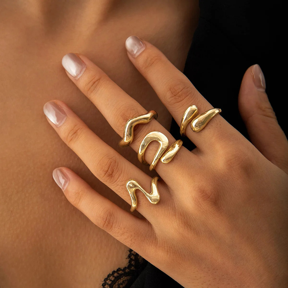 ALLURE RINGS