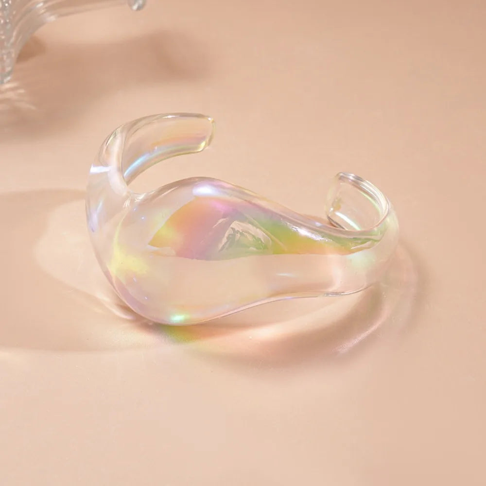 TRANSPARENT RESIN BRACELET