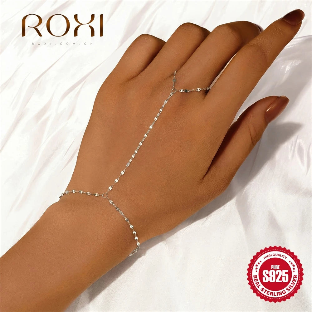 CLASSY GAL FINGER BRACELET