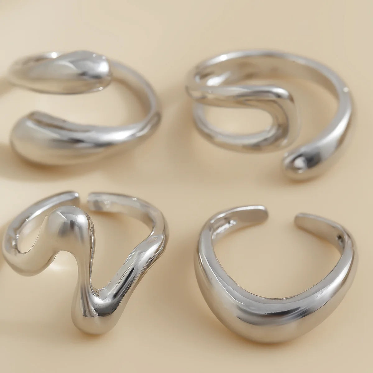ALLURE RINGS