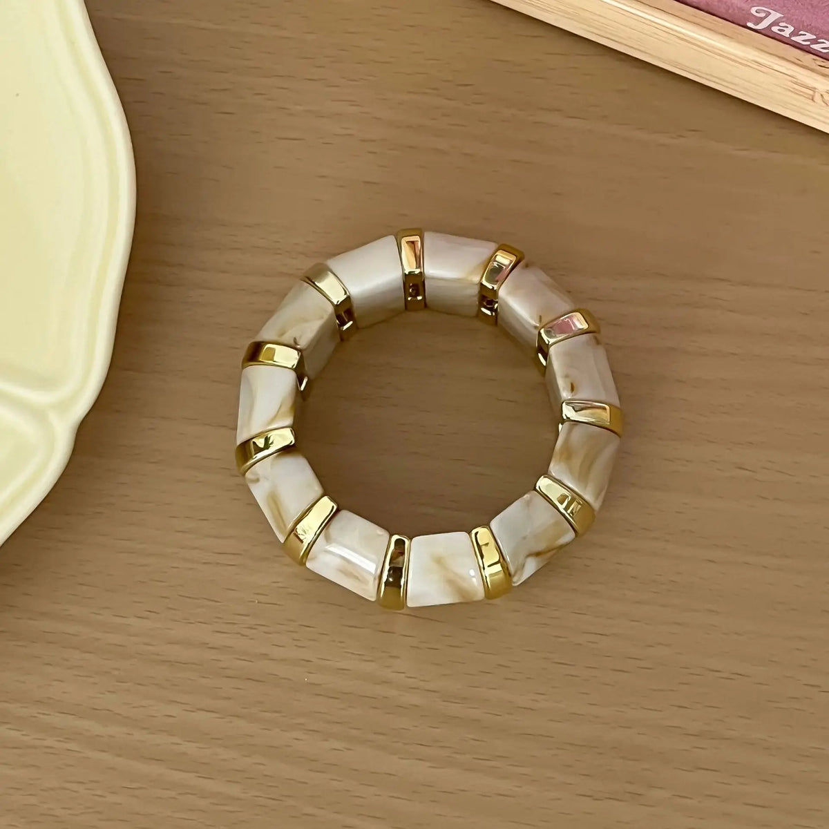 MARBLE LOVE  RESIN X ELASTIC BANGLE