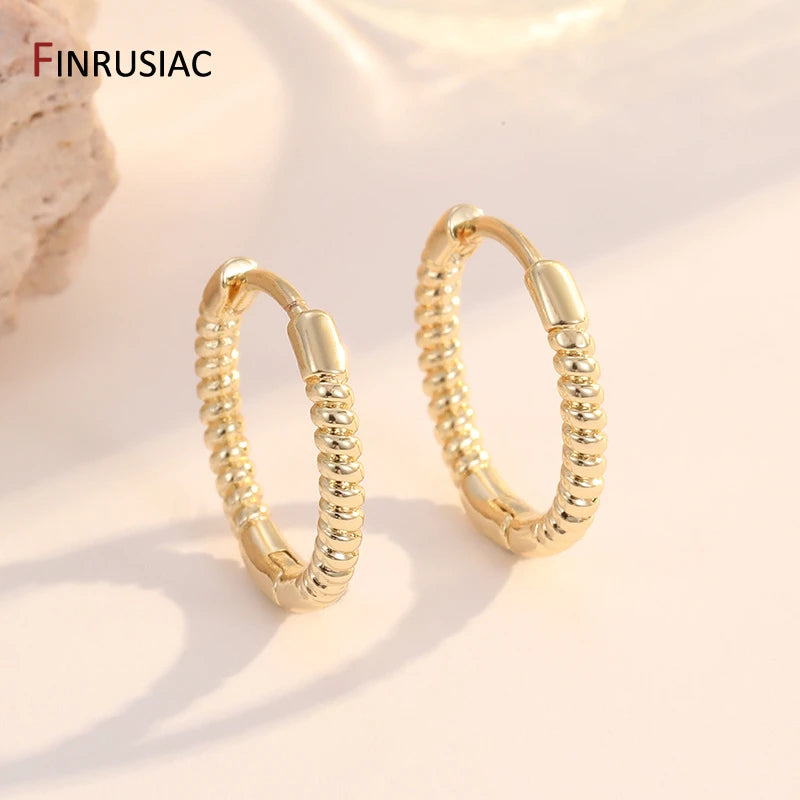 MINI ME HOOP EARRINGS