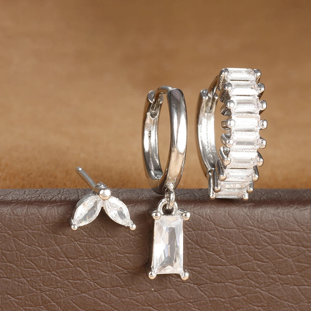 LOVE ME NOW EARRING SET