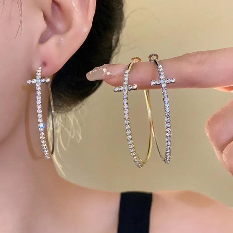 HOLY CROSS EARRINGS (14K GOLD PLATED)