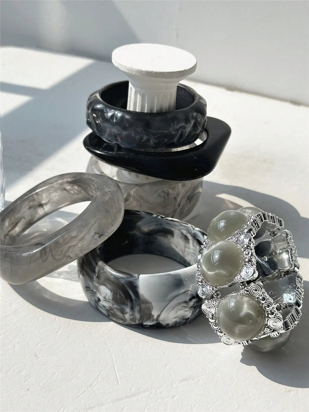 IRREGULAR RESIN BANGLE