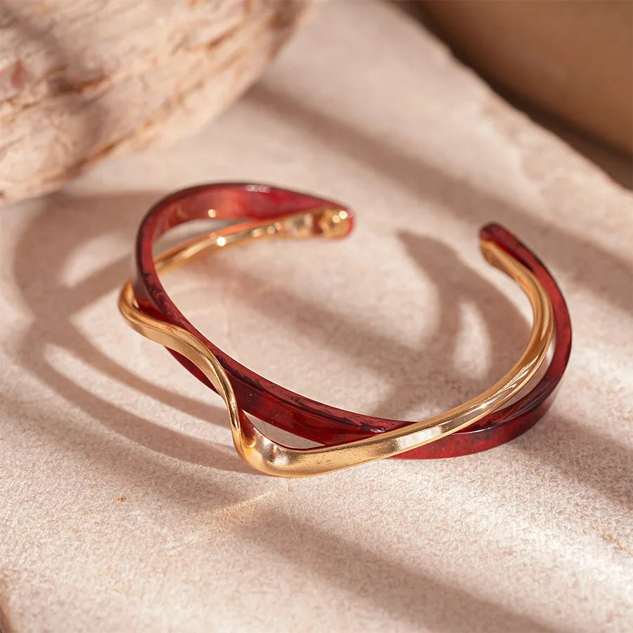 RED HOT  BANGLE